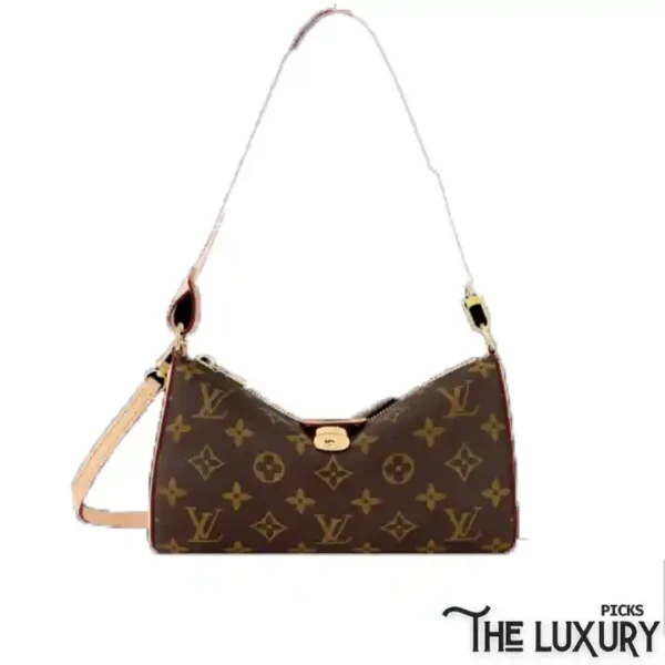 lv-pochette-tirette-monogram-canvas-img1