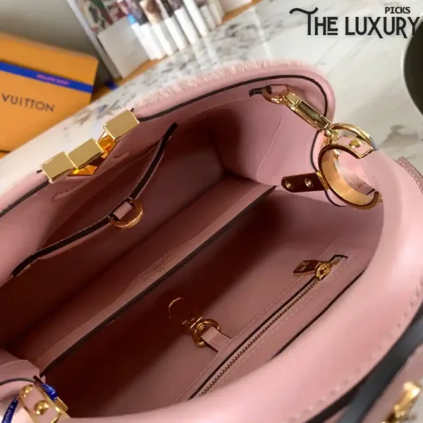 LV Capucines Mini L08 Handbags