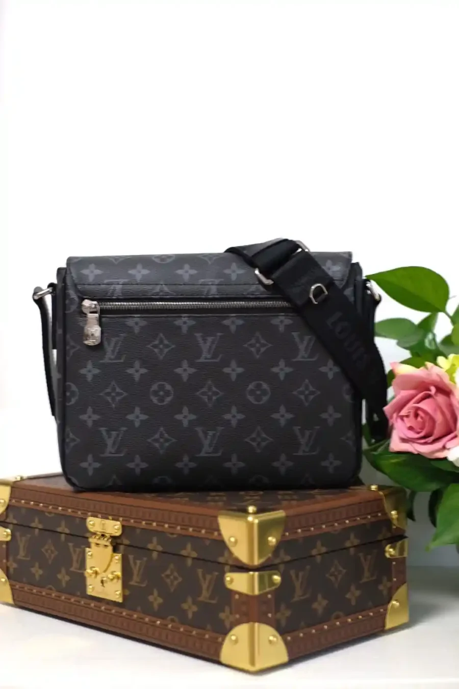 LV District PM Monogram Eclipse Bag