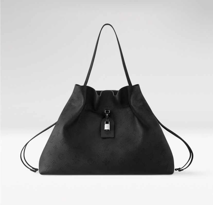 Boundless Mahina Leather - Handbags M13179 | LOUIS VUITTON
